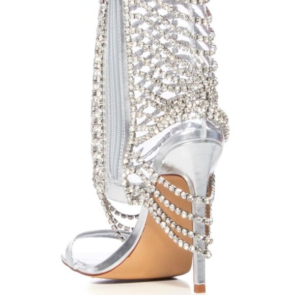 AZALEA WANG " ANGELIC  LAYERS " SILVER EMBELLISHED ANKLE SANDAL(BRAND NEW !!!!! - Picture 3 of 7